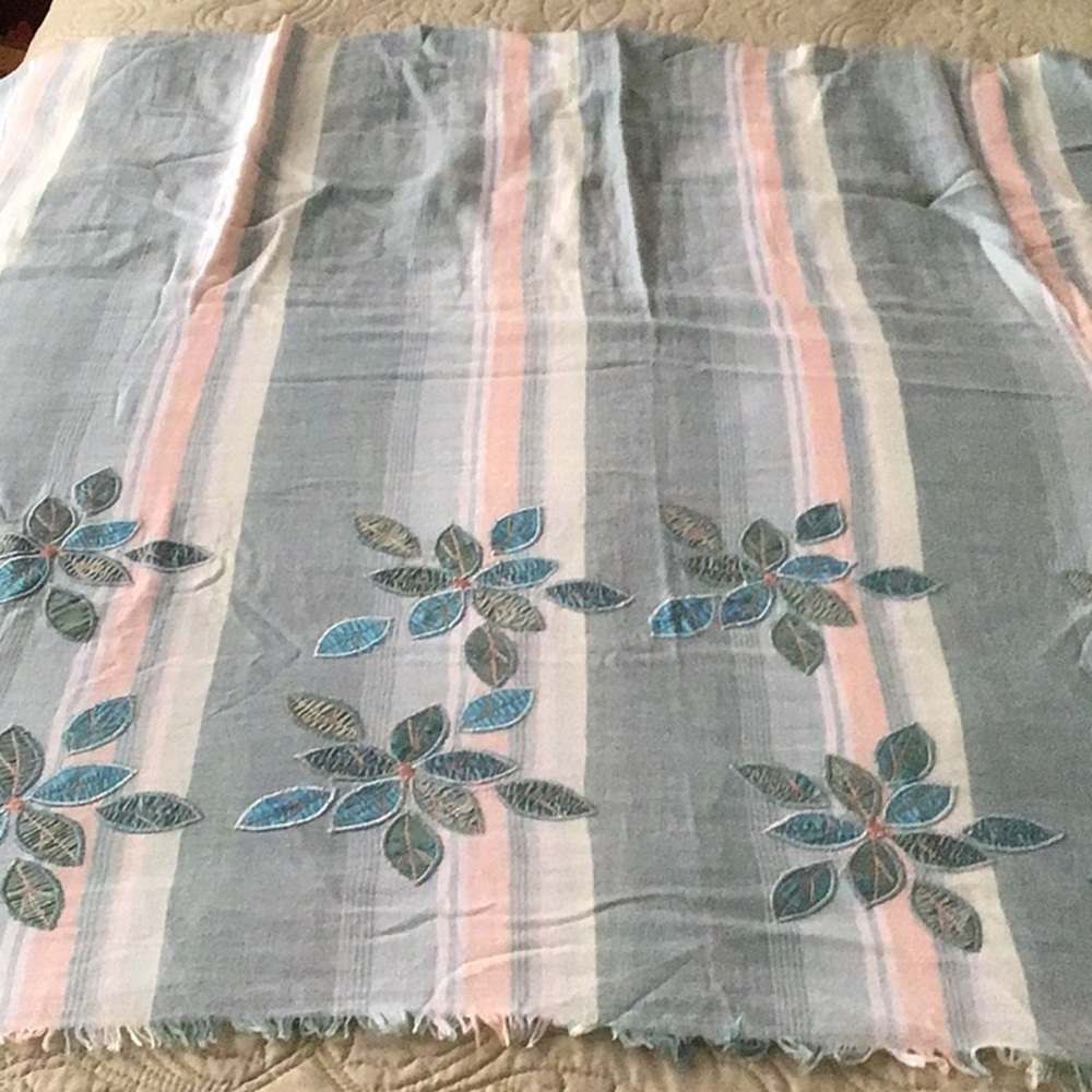 Cotton Shawl/ Wrap With Patch Work - image 1